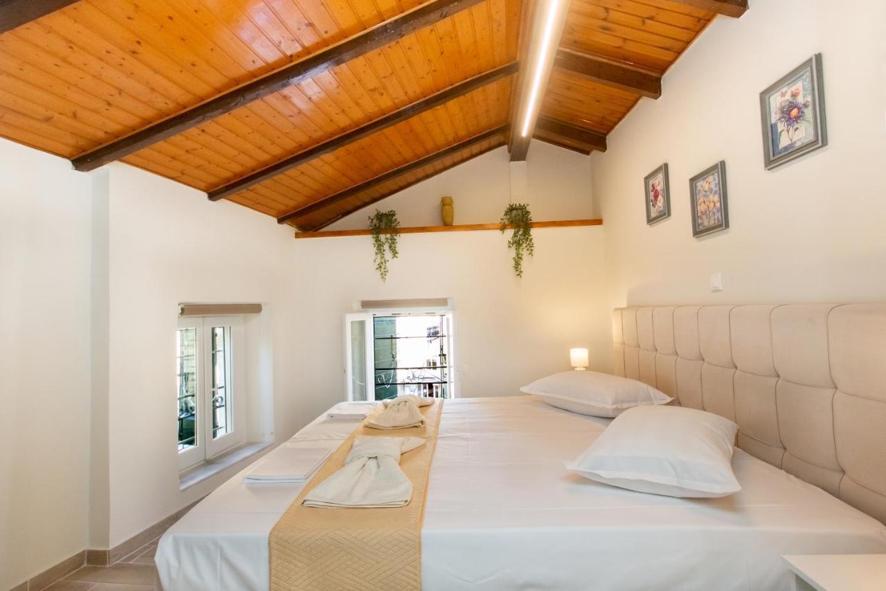 Odisseus Old Town Apartment Corfu  Exteriér fotografie
